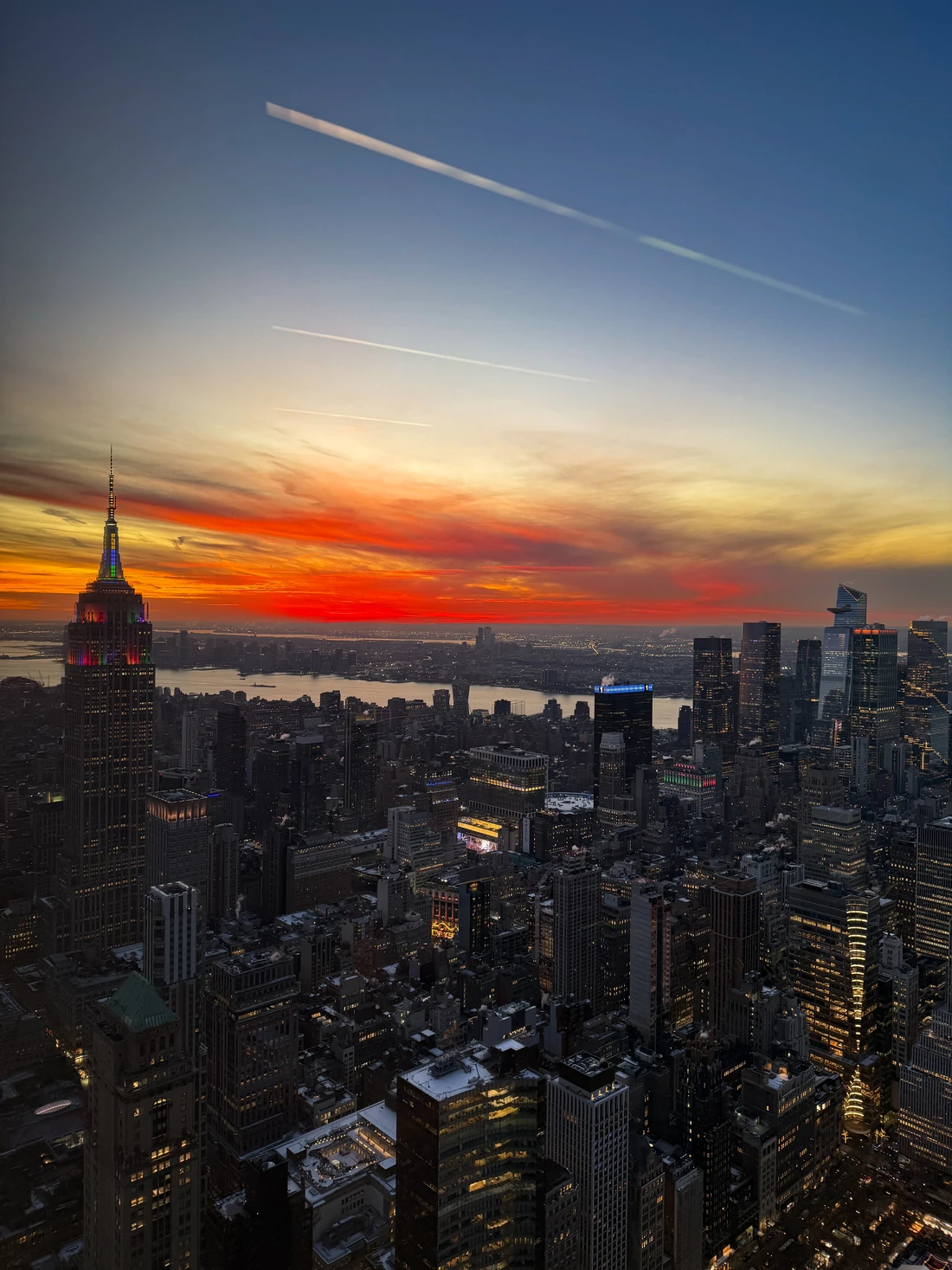 Manhattan la apus, văzut de sus